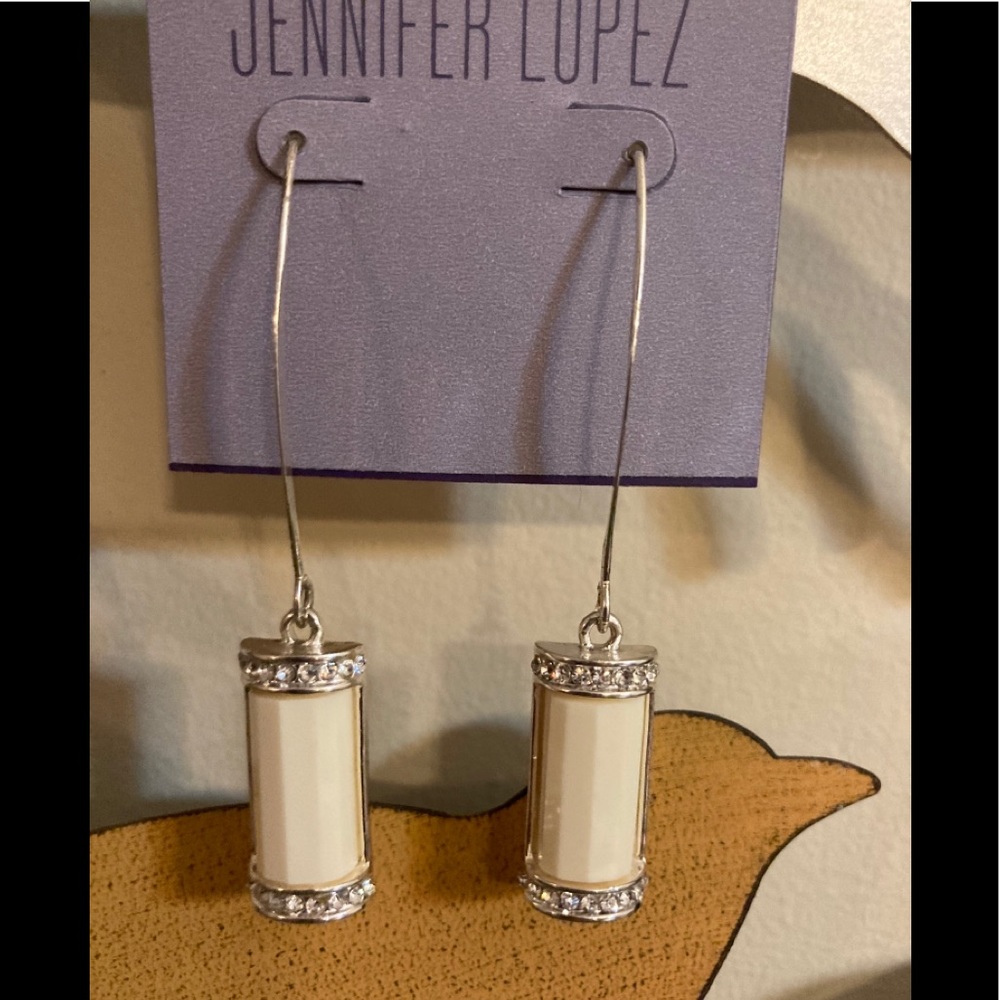 Jennifer Lopez earrings